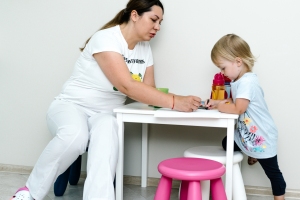 Детский стоматолог H-Clinic