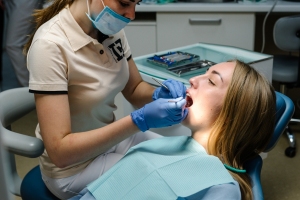 Диагностика и лечение зубов