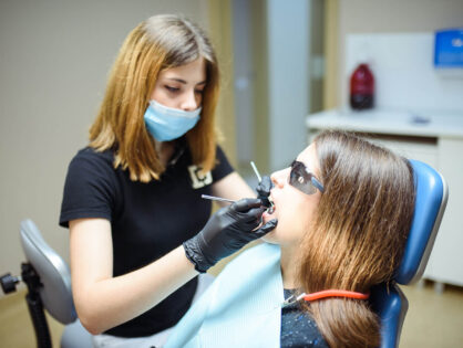 Гіперестезія або підвищена чутливість зубів